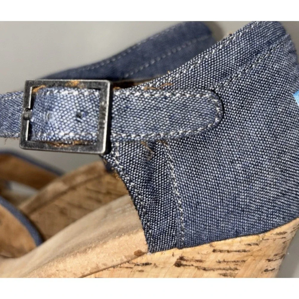 TOMS Sienna Cork Wedge Sandal Women Size 10 Blue Denim Strappy Open Toe Buckle